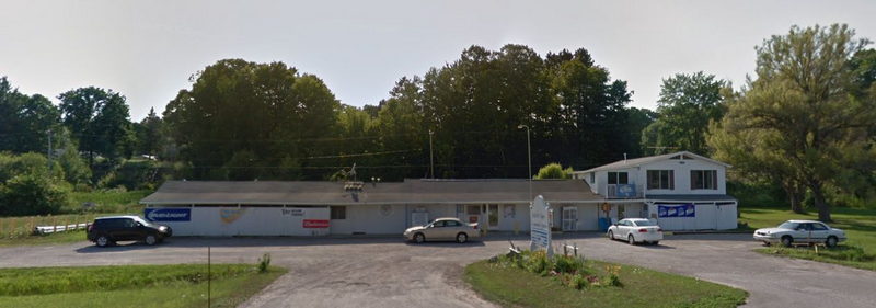Hempsteds Motor Lodge (Mullett Lake General Store) - 2018 Street View (newer photo)